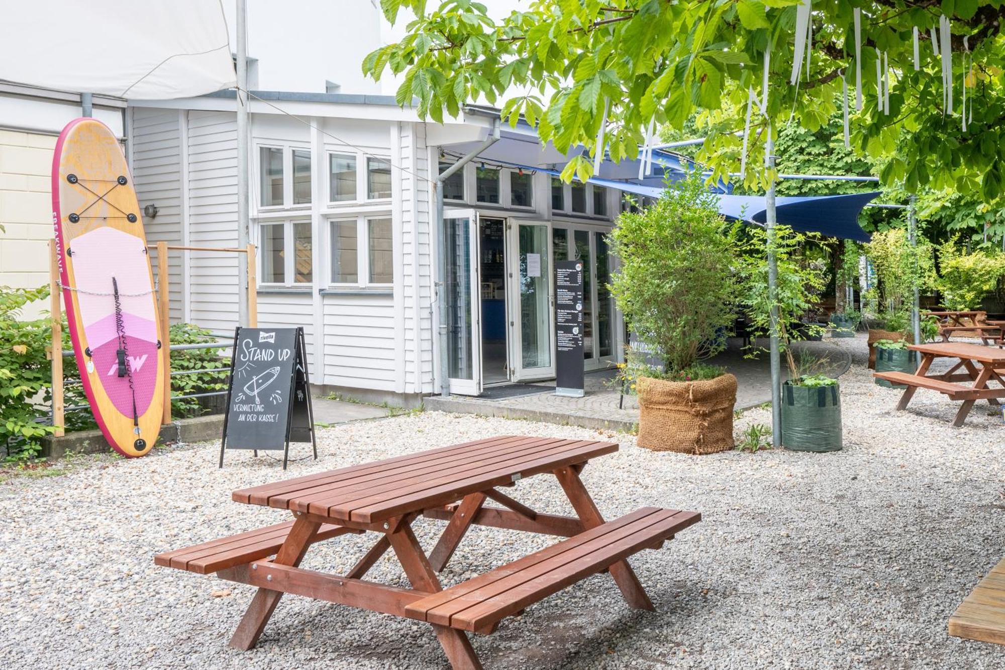 Richterswil Youth Hostel Екстер'єр фото