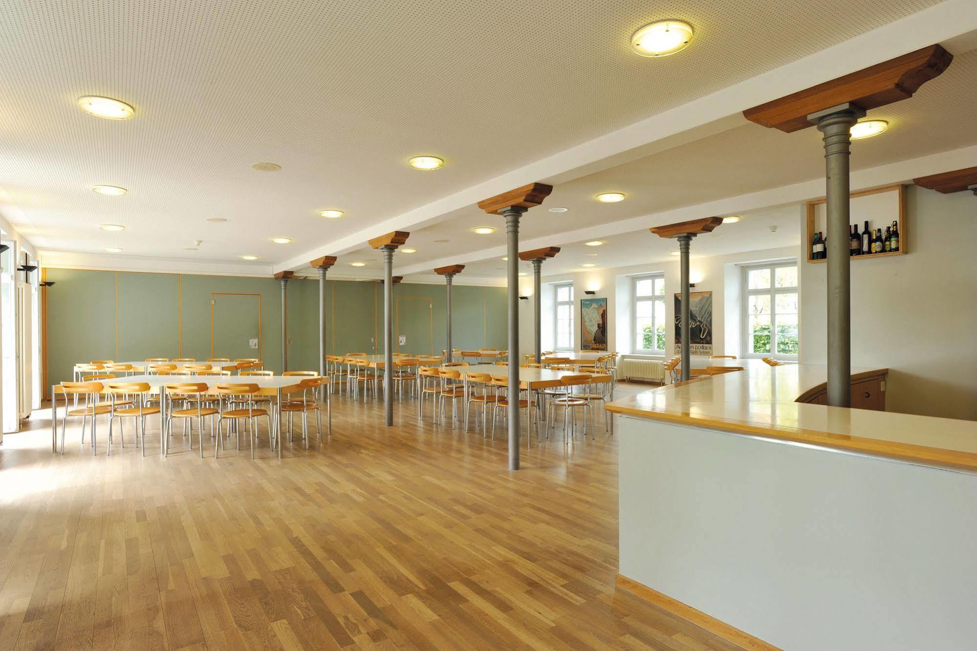 Richterswil Youth Hostel Екстер'єр фото