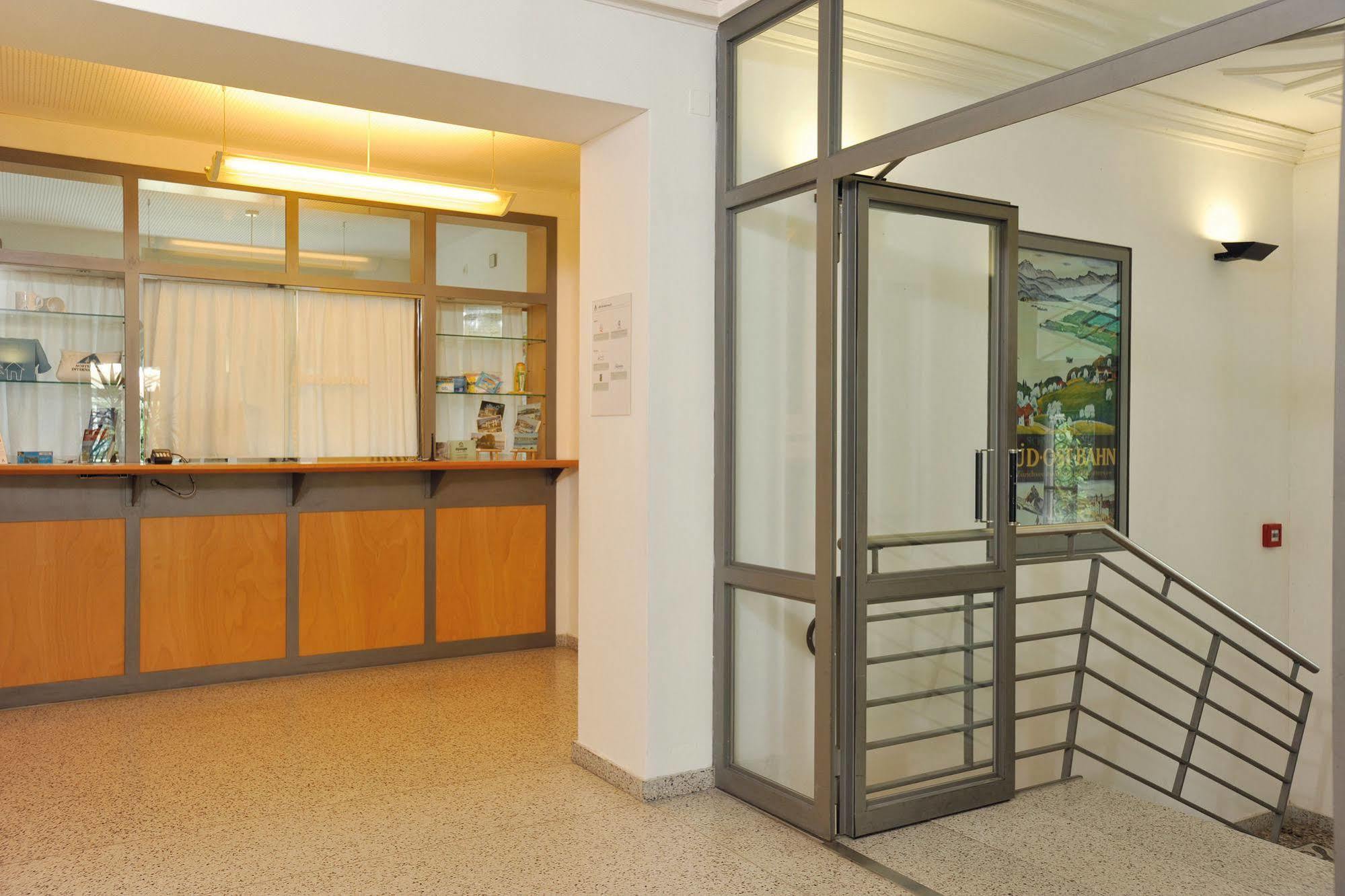 Richterswil Youth Hostel Екстер'єр фото